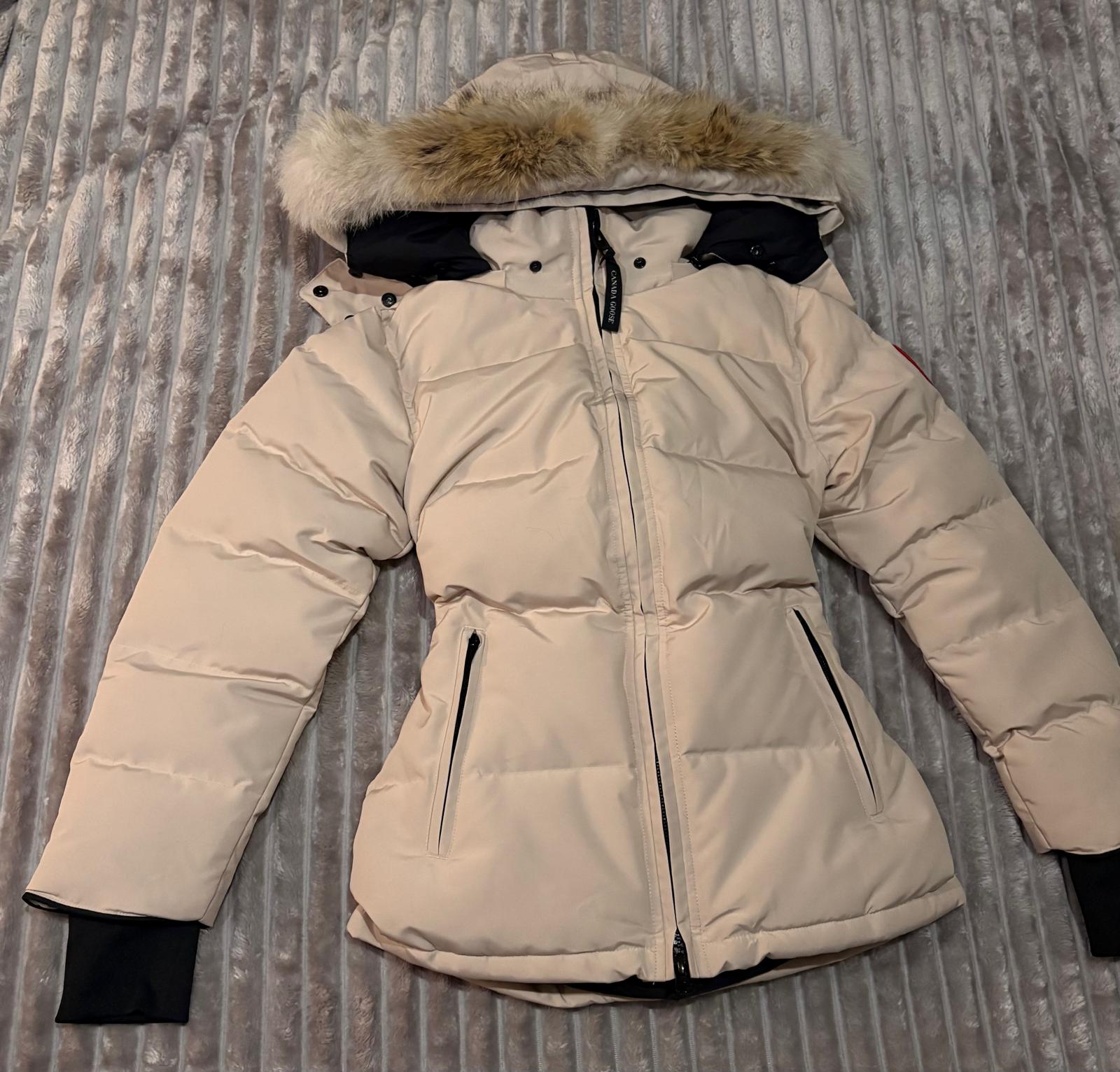 GOOSE COAT