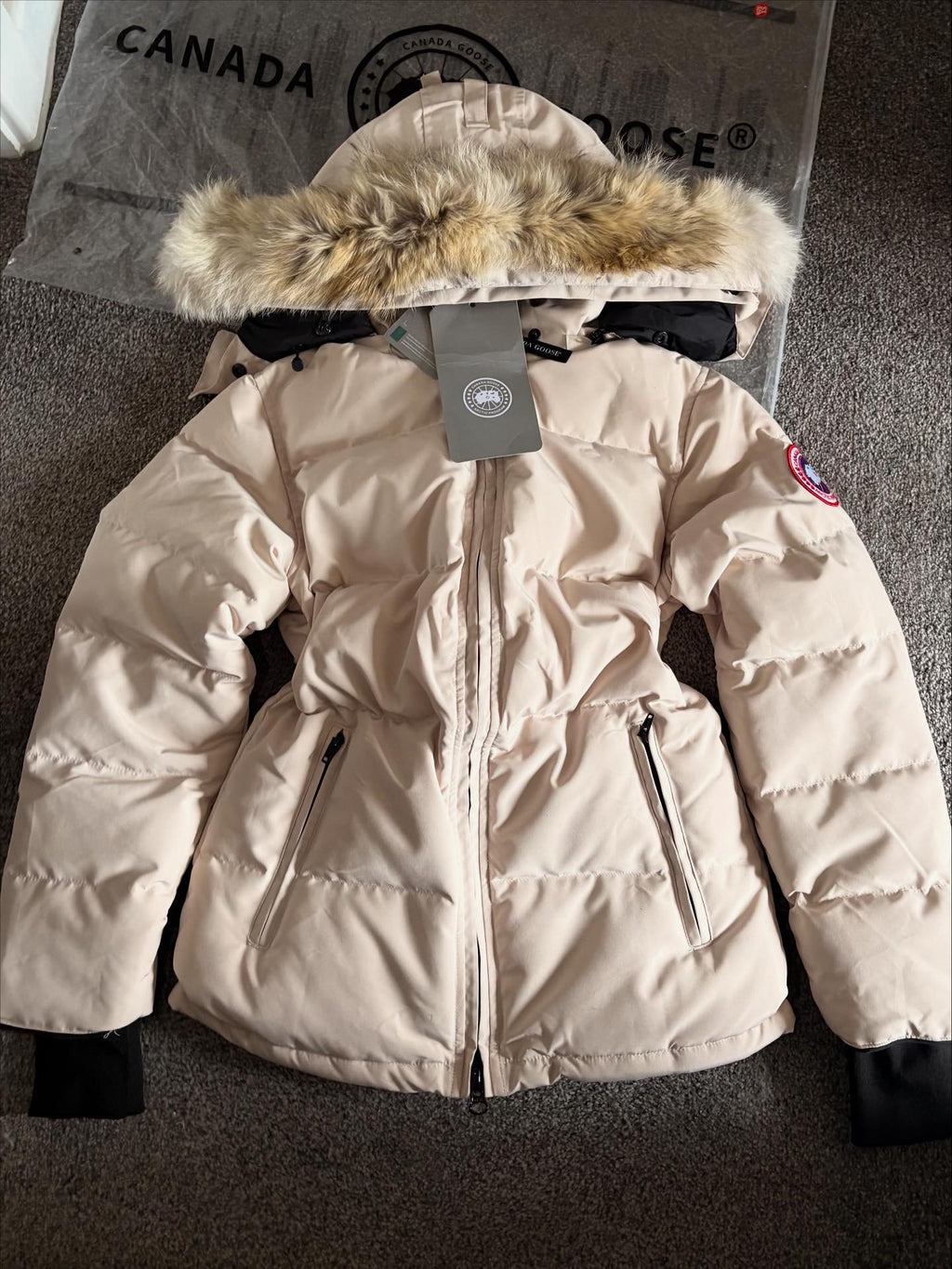 GOOSE COAT