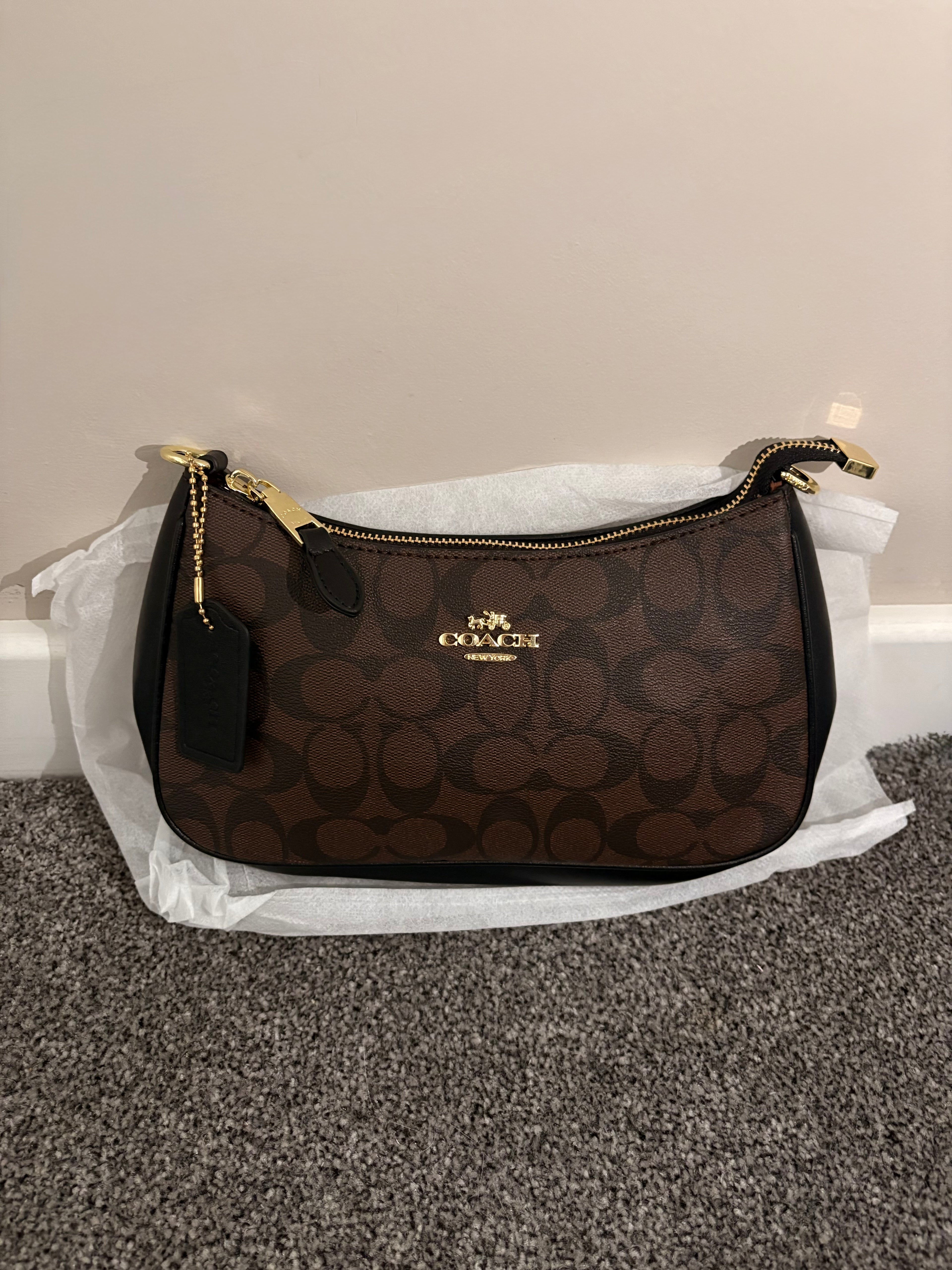 C BAG